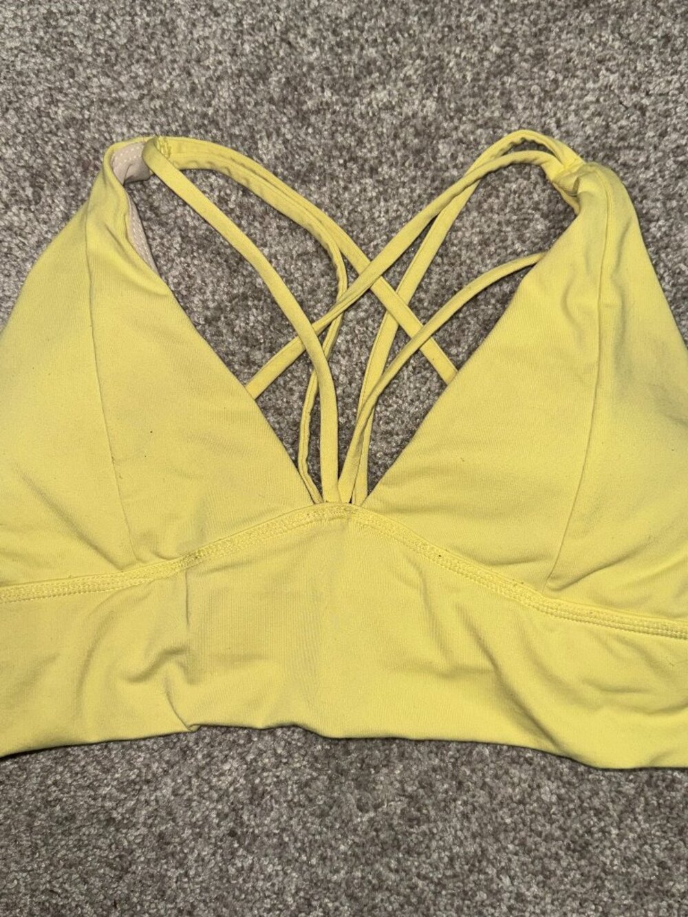 TYC Til You Collapse V-neck Crisscross Back Yellow Goddess Sports Bra Size Mediu
